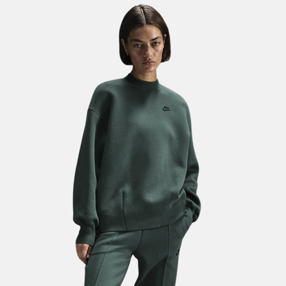 Nike Women's Sportswear Tech Fleece Oversized Green Crew-Neck Sweatshirt