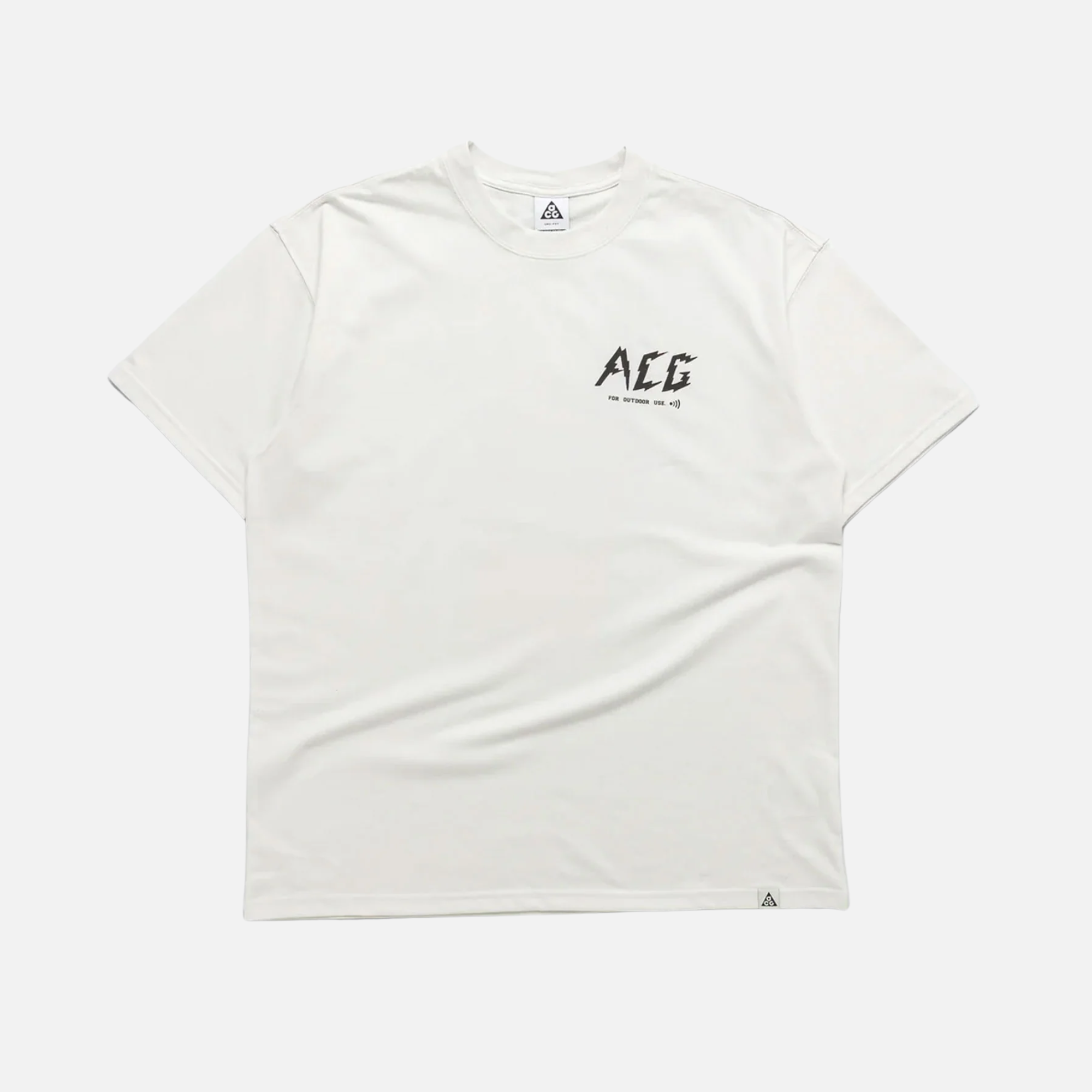Nike ACG White Graphic Dri-FIT T-Shirt