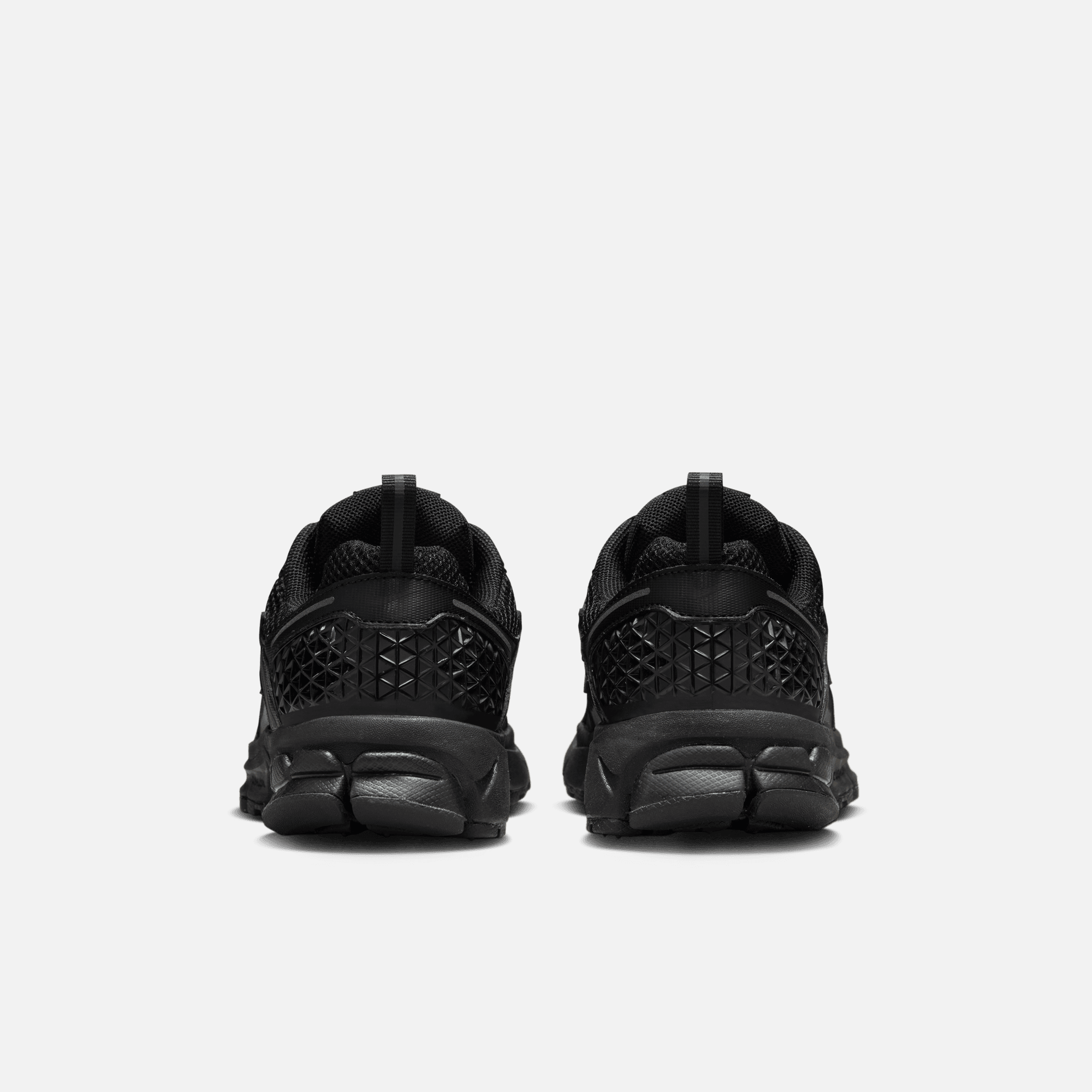 Nike Big Kids' Vomero 5 Reflective Accents Black (GS)