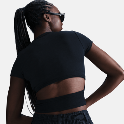 Nike Women's Sportswear Chill Knit Black Short-Sleeve Cropped Mini-Rib Top