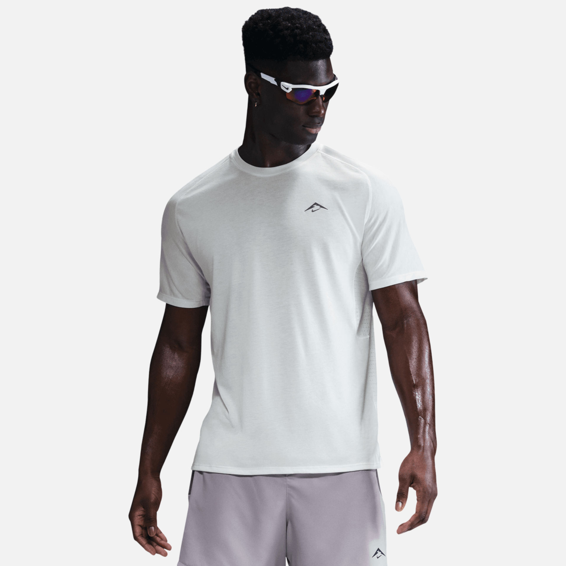 Nike Solar Chase White Dri-FIT ADV Running T-Shirt – Puffer Reds