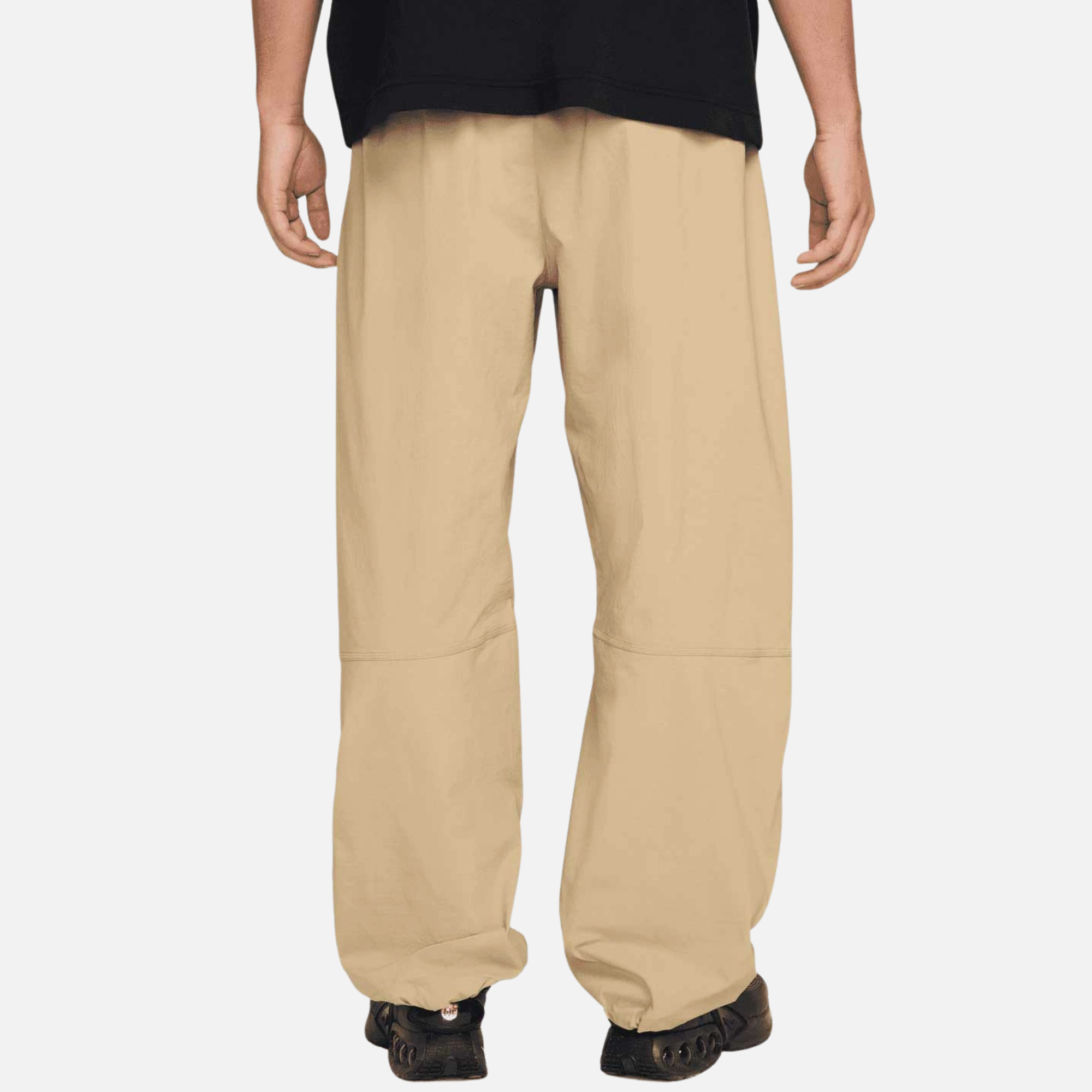 Nike Tech Woven Oversized Beige Pants