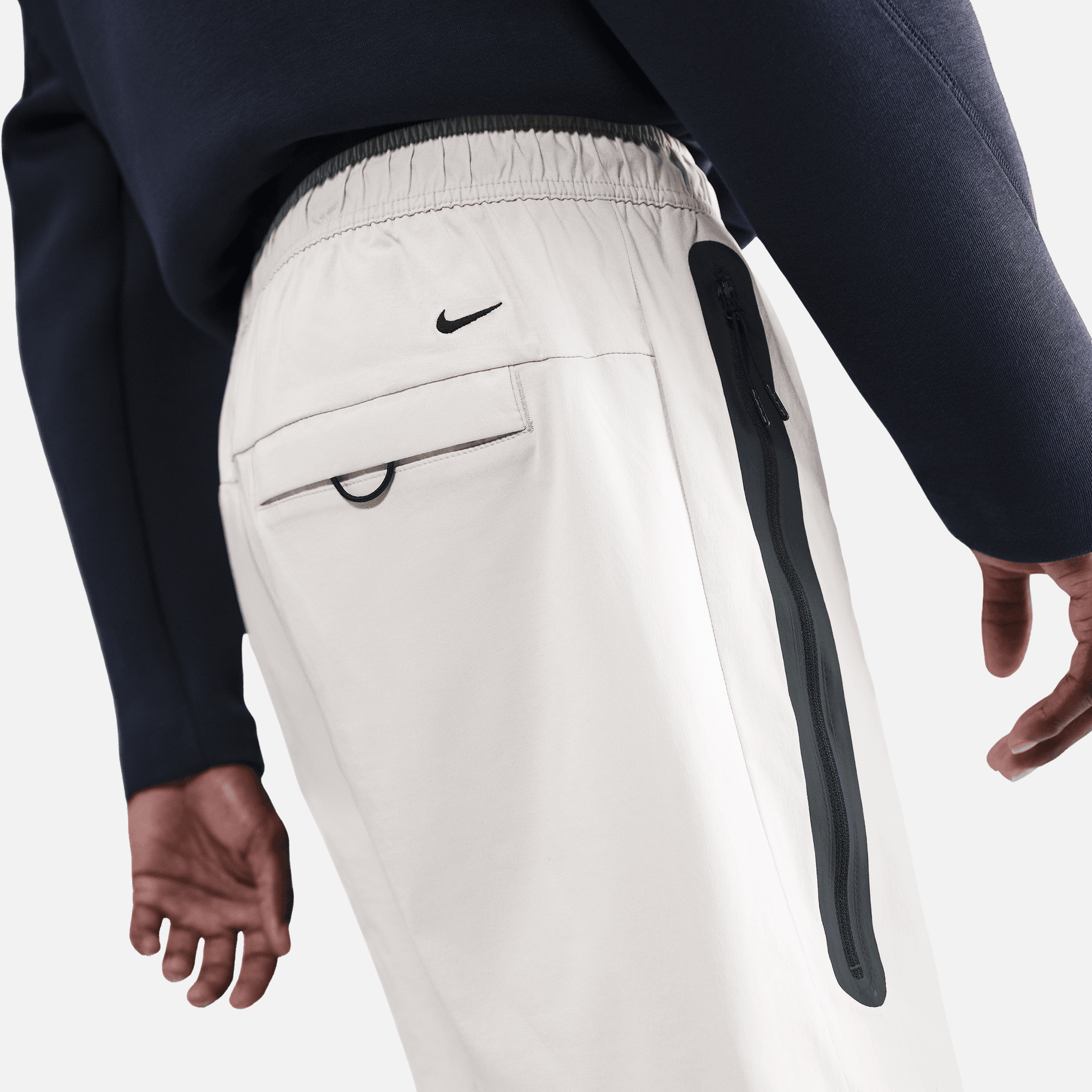 nike tech light bone