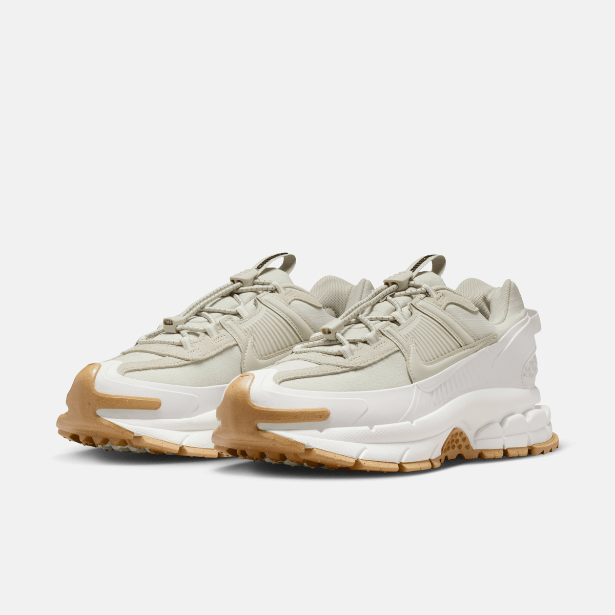 Nike Women's Zoom Vomero Roam Sail Gum