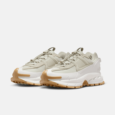Nike Women's Zoom Vomero Roam Sail Gum