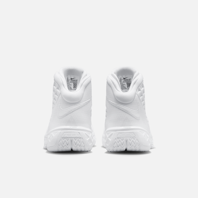 Nike Big Kids' Kobe 3 Halo (GS)
