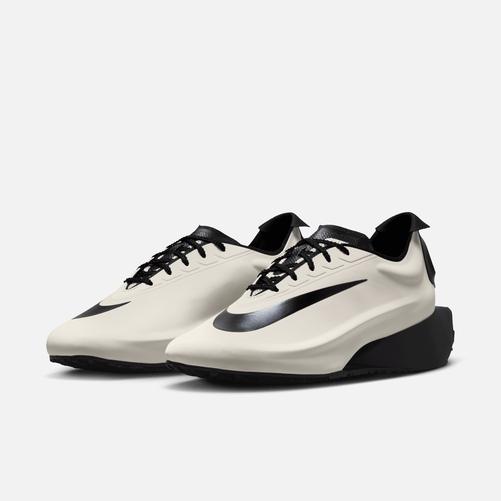 Nike Women's First Sight Noir Light Bone
