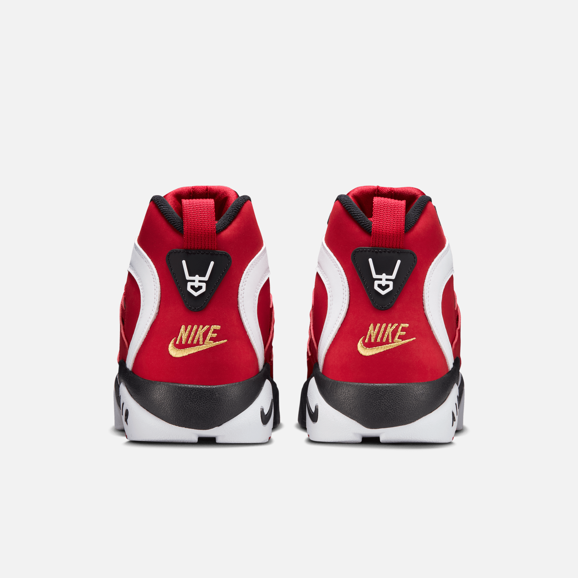 diamond turf nike red