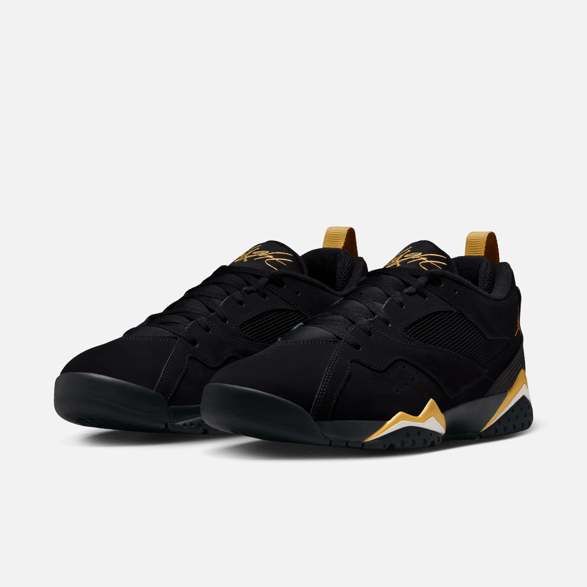 Air Jordan MVP 92 Black Metallic Gold
