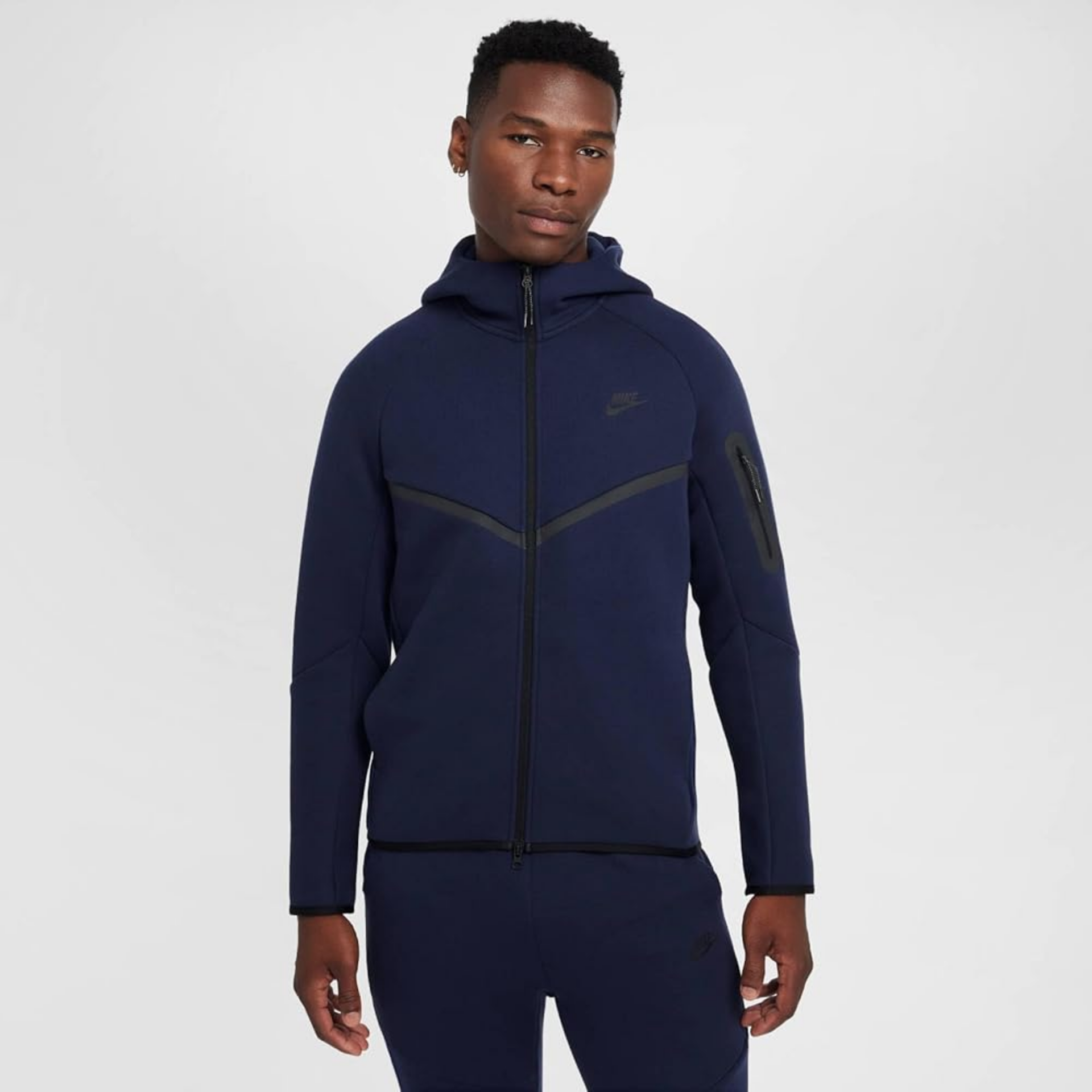Nike Tech Fleece Windrunner Full-Zip Navy Jacket – Puffer Reds Nike Tech Fleece Windrunner Full-Zip Navy Jacket – Puffer Reds