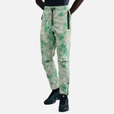 Nike Dri-Fit Loose Fit Green Camo Pants