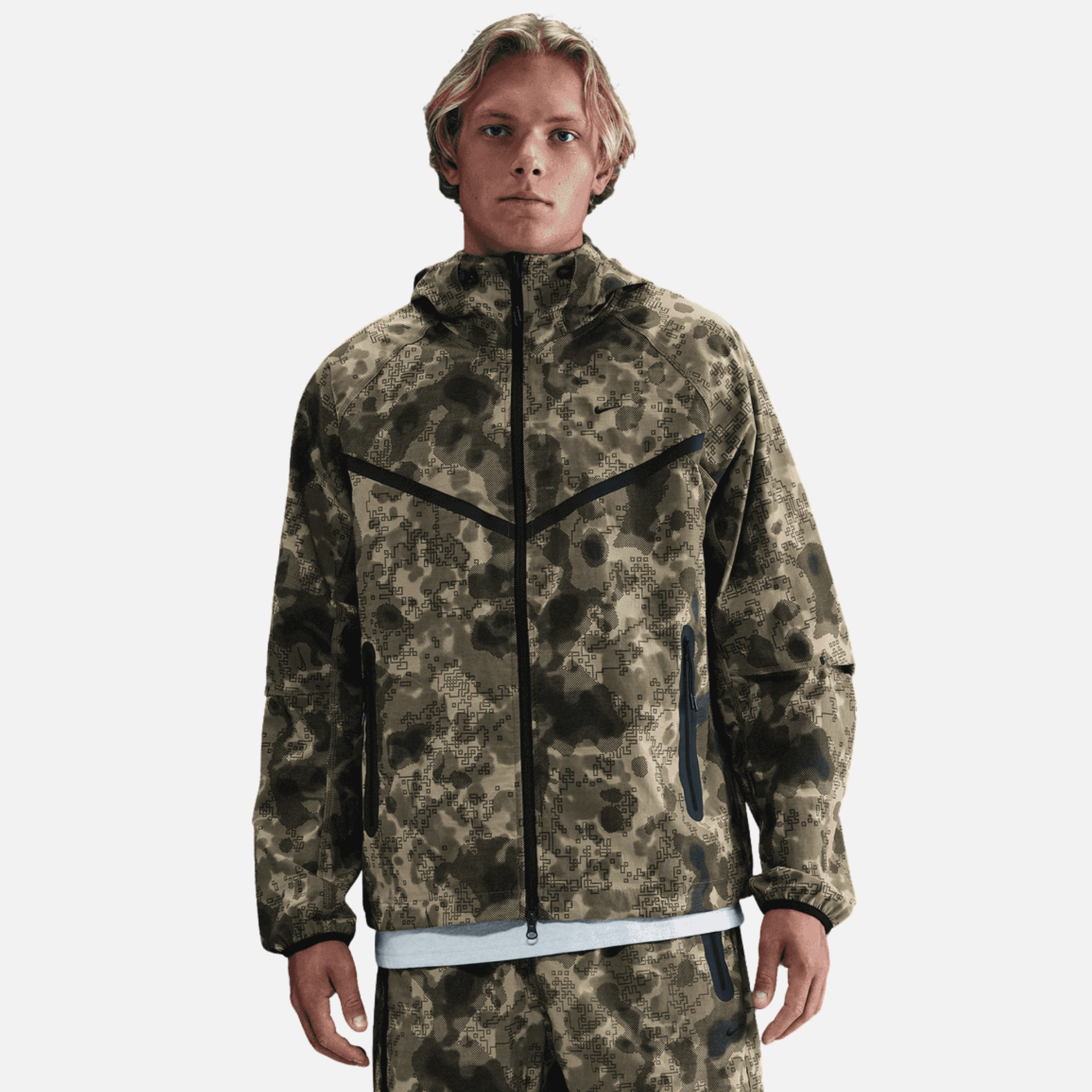 Nike Tech Dri-Fit Woven Camo Windrunner Jacket – Puffer Reds