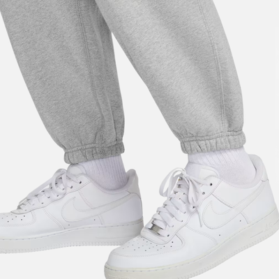 Nike Solo Swoosh Cuffed Grey Pants
