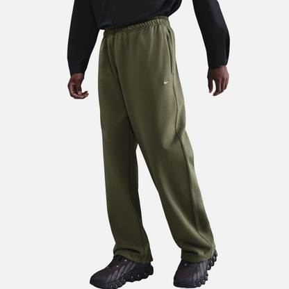 Nike Solo Swoosh Open-Hem Green Pants