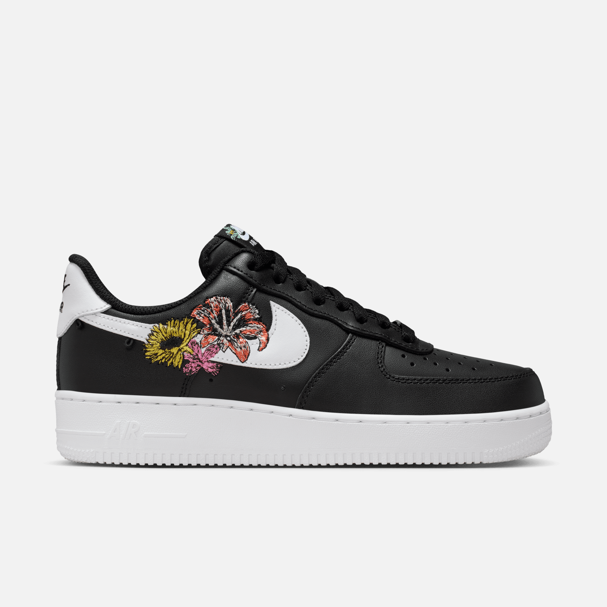 Nike Women's Air Force 1 Low Now Accepting All Flowers