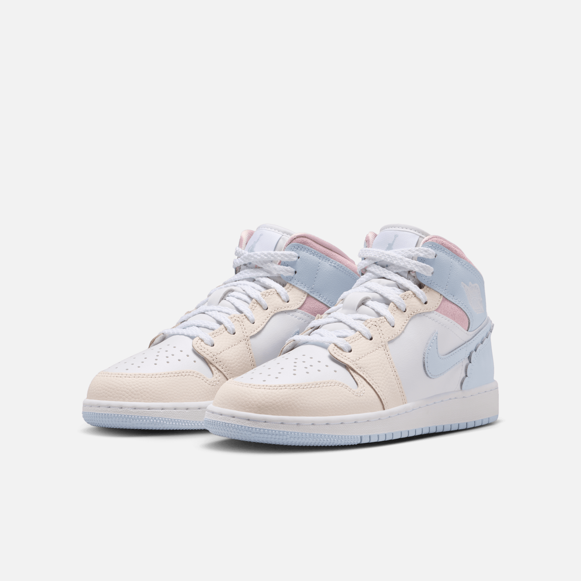 Air Jordan Big Kids' 1 Mid SE Love Is In The Air (GS)