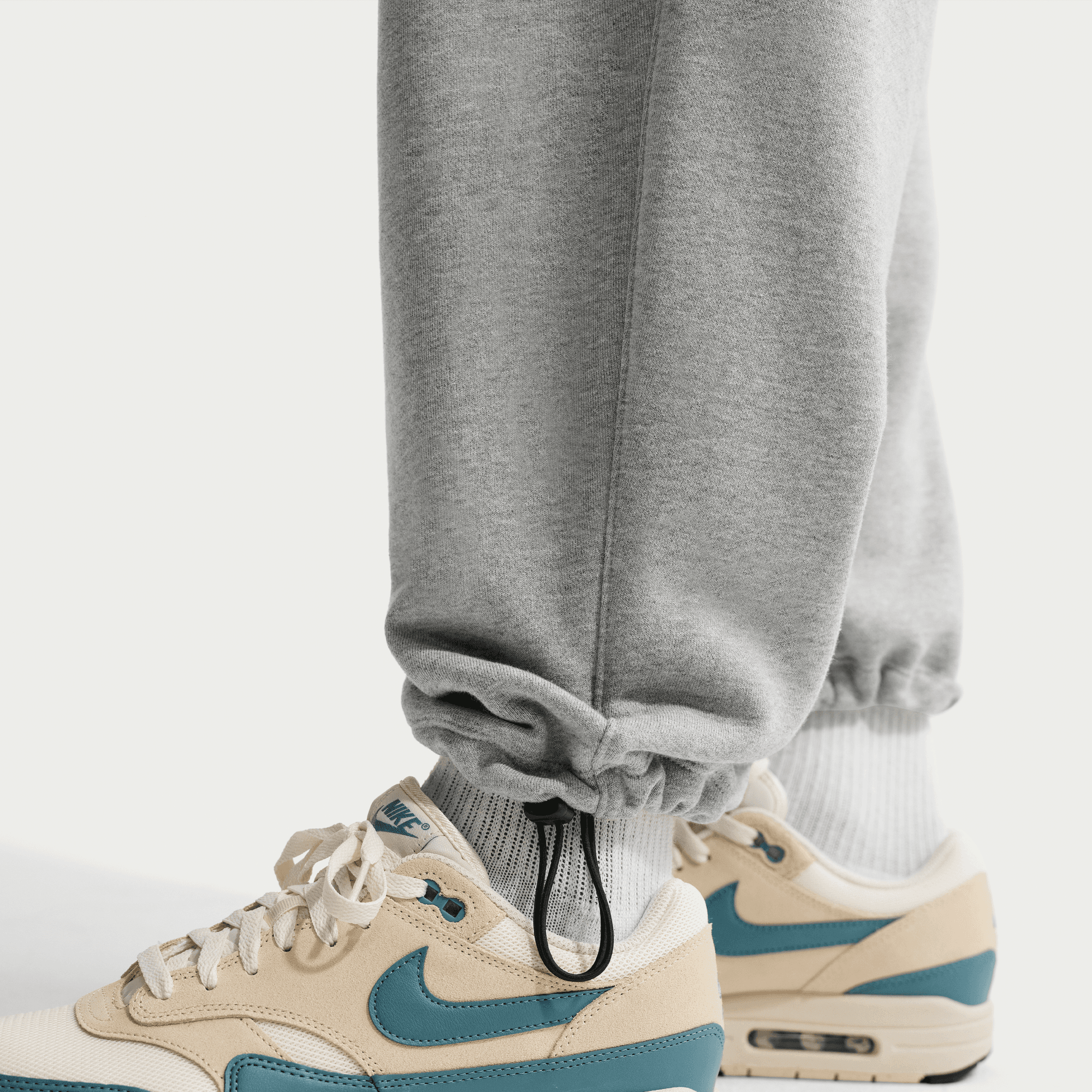 Nike Sportswear Club Dark Grey Heather Oversized French Terry Pants