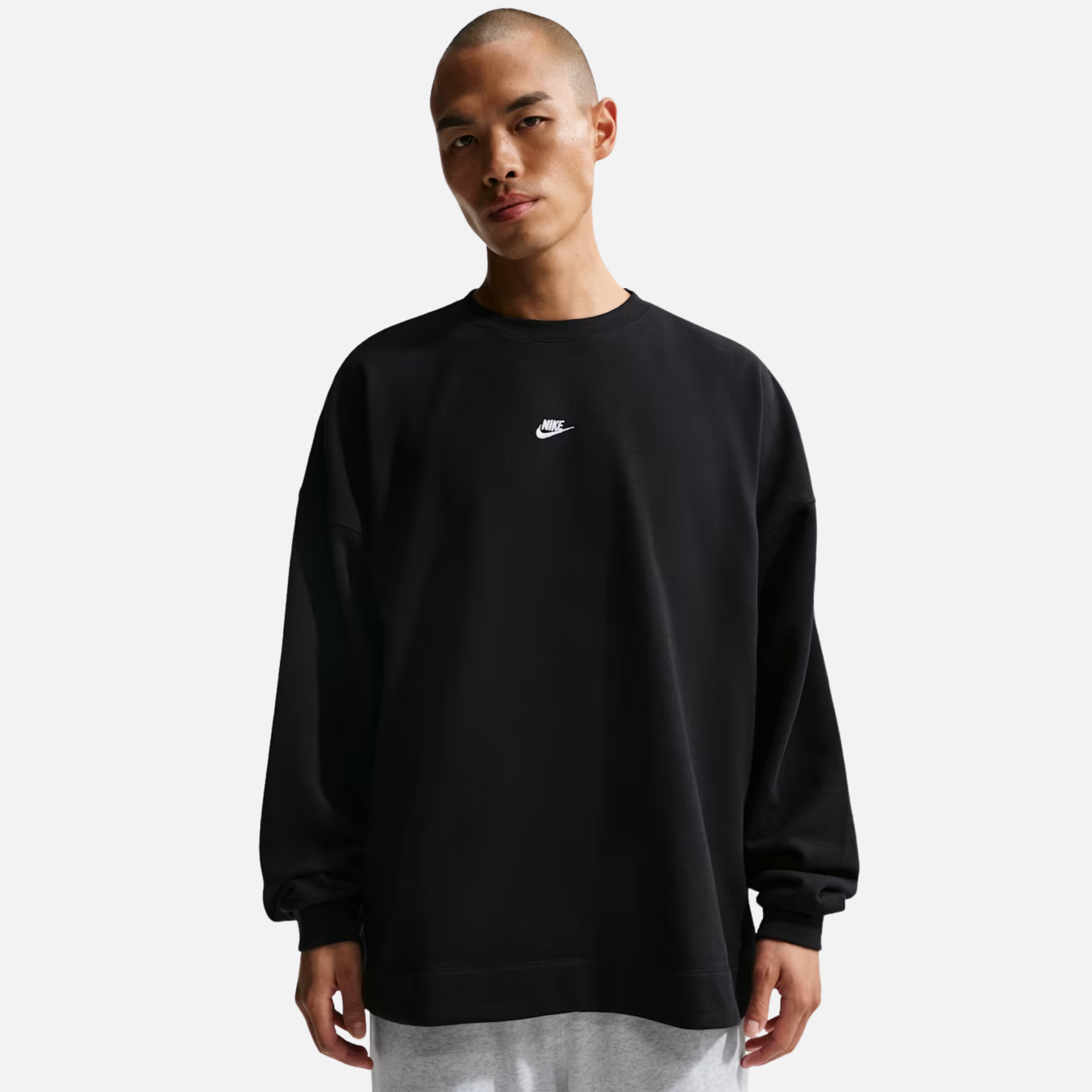 Nike Sportswear Club Black Oversized French Terry Crew-Neck