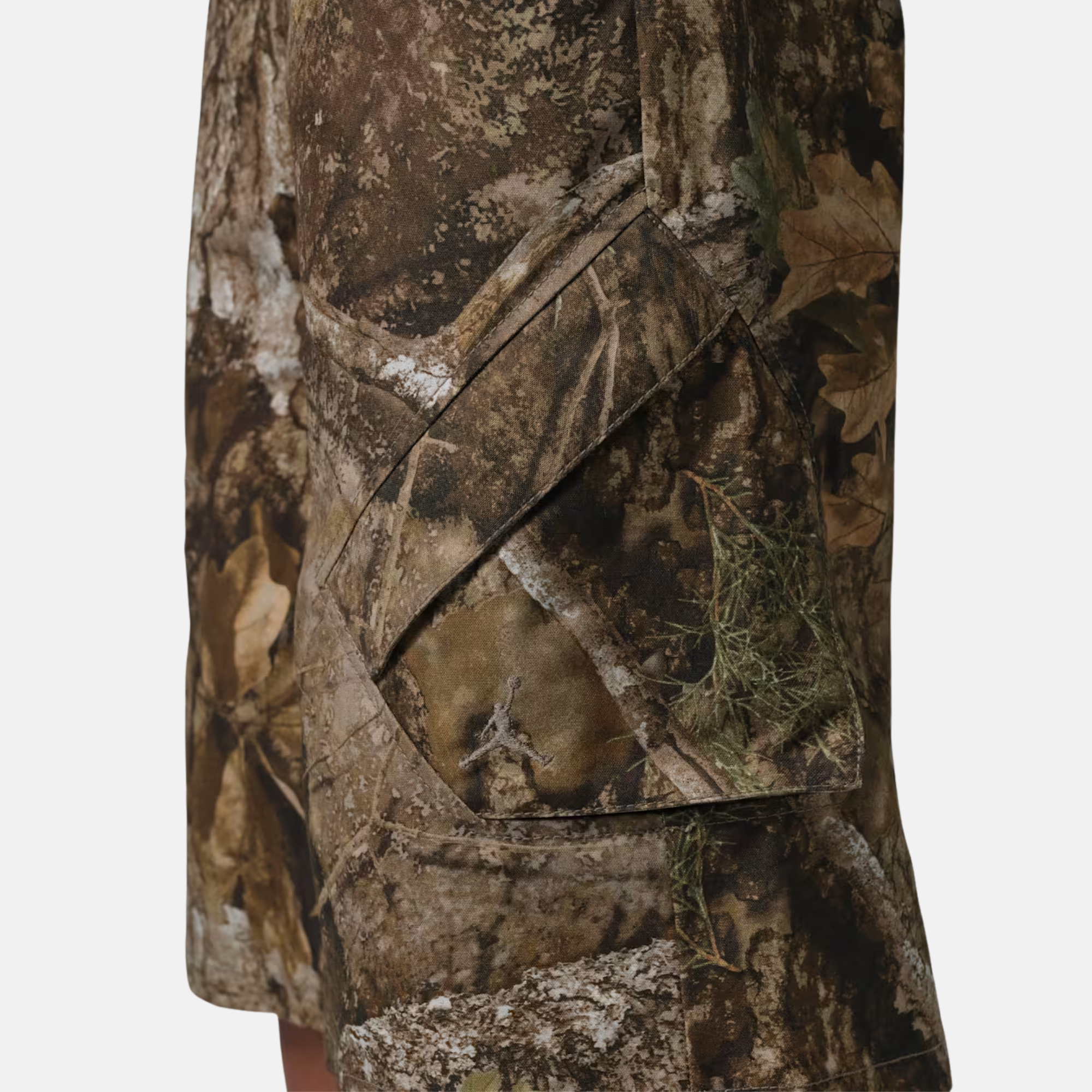 Air Jordan Women's Flight Chicago Realtree Camo Shorts