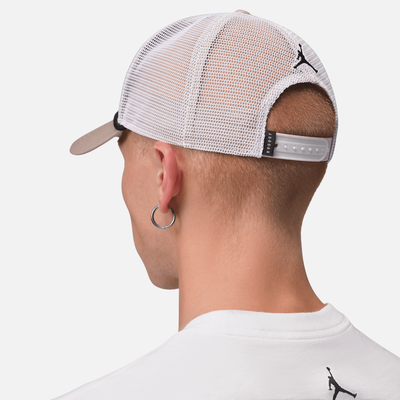 Air Jordan Rise Structured Trucker Hat