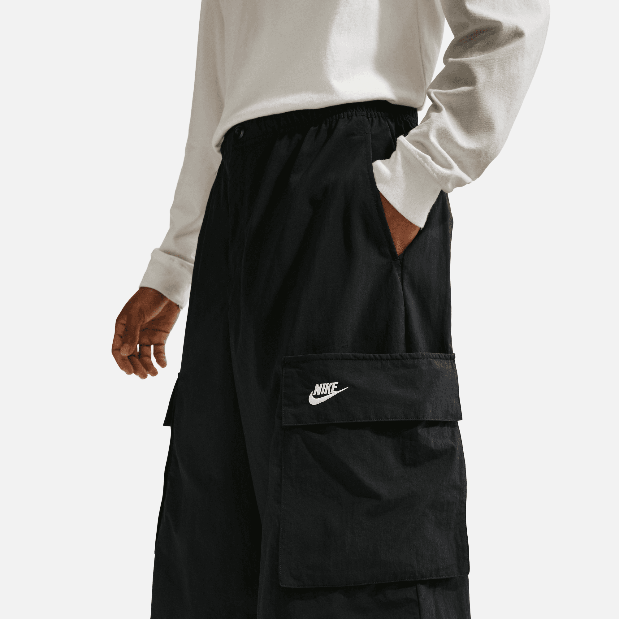 Nike Sportswear Club Oversized Black Cargo Shorts