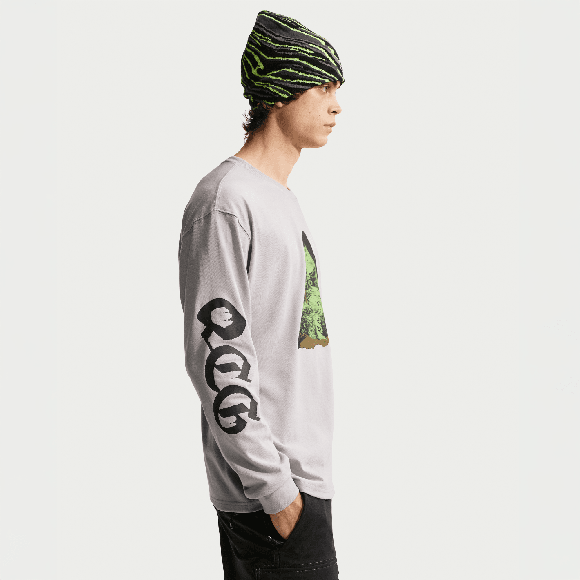 Nike ACG Dri-Fit Folklore Long-Sleeve Grey T-Shirt