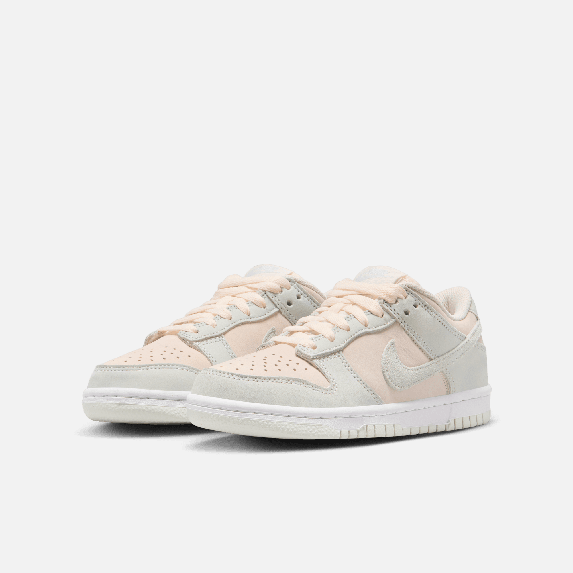 Nike Big Kids' Dunk Low Suede Chalk Barely Green (GS)