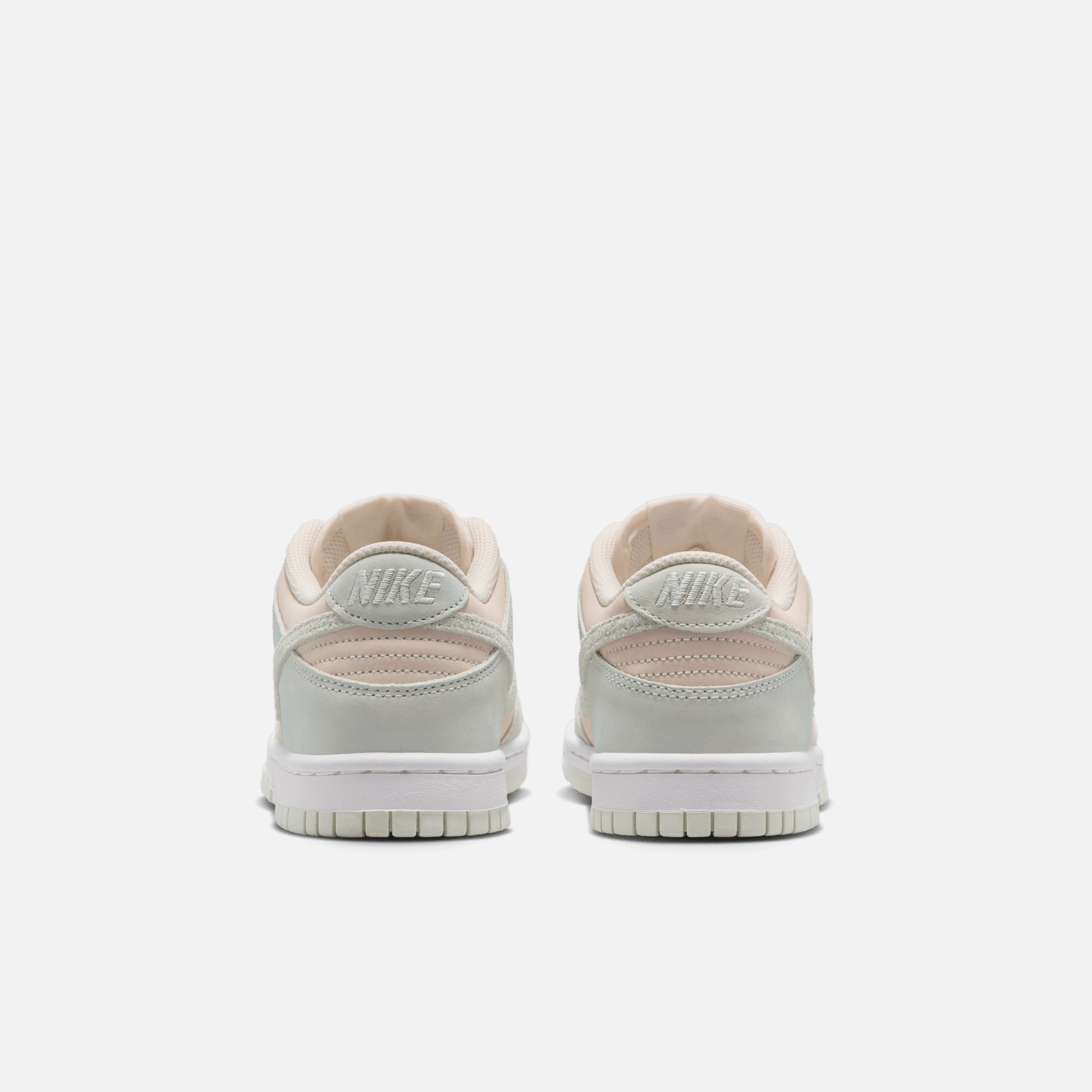 Nike Big Kids' Dunk Low Suede Chalk Barely Green (GS)