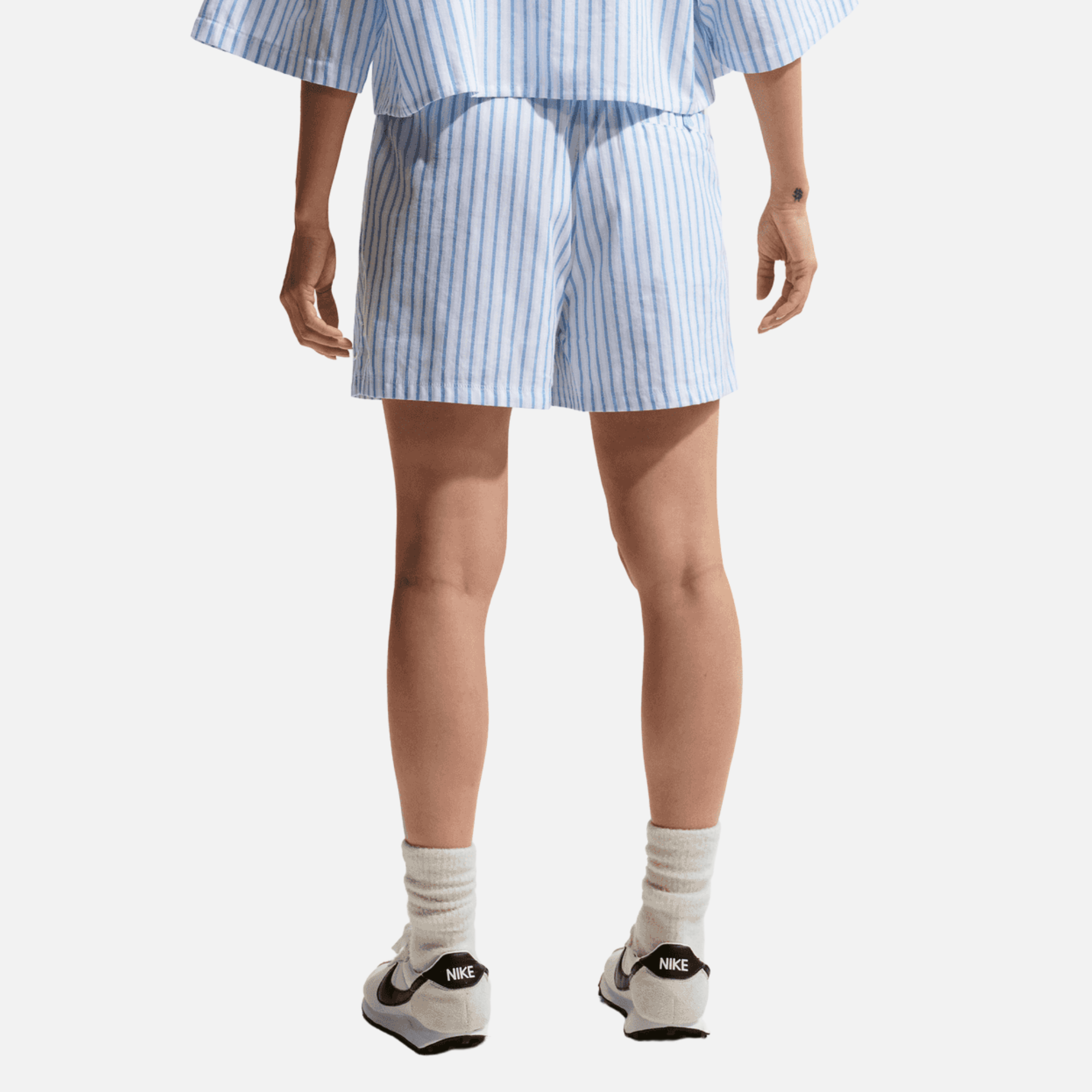 Nike Women's Sportswear Chill Poplin Blue Mid-Rise Stripe Shorts