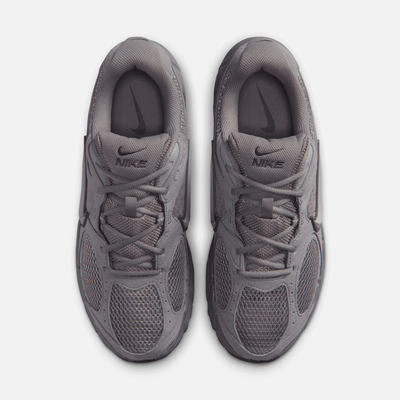 Nike V5 RNR Suede Pencil Point