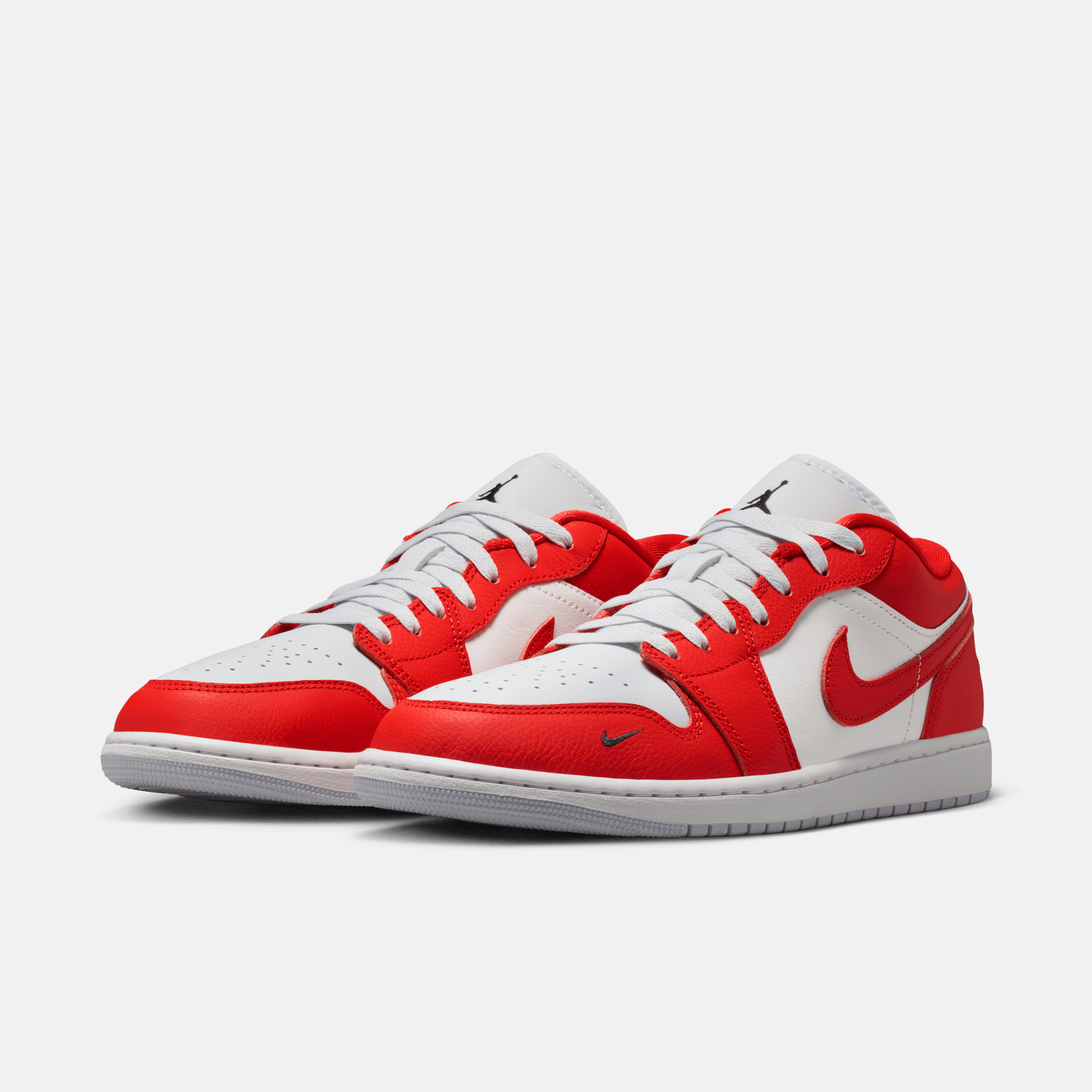 Air Jordan 1 Low SE Chile Red