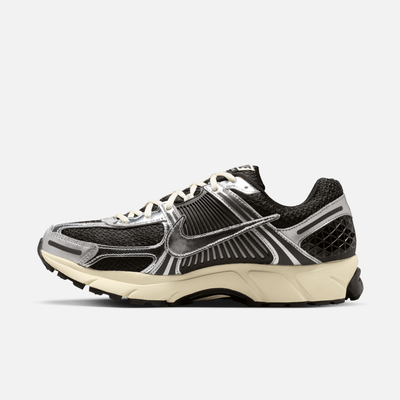 Nike Zoom Vomero 5 Black Metallic Silver