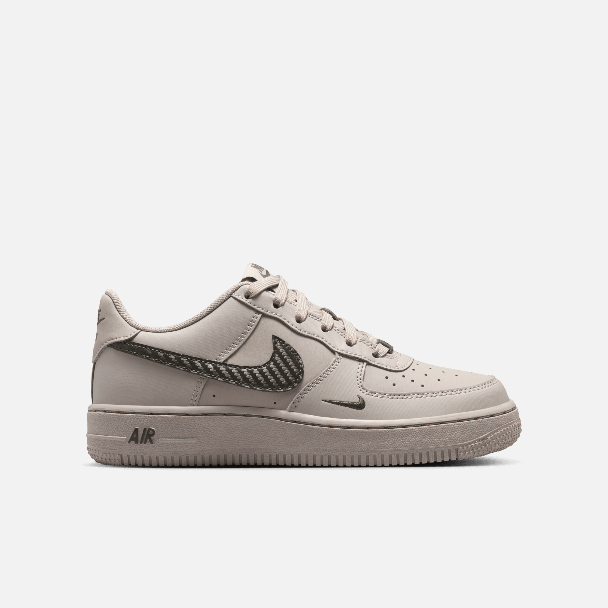 Nike Big Kids' Air Force 1 Low Tech Essential College Grey Newsprint (GS)