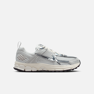 Nike Big Kids' Zoom Vomero 5 Photon Dust Chrome (GS)