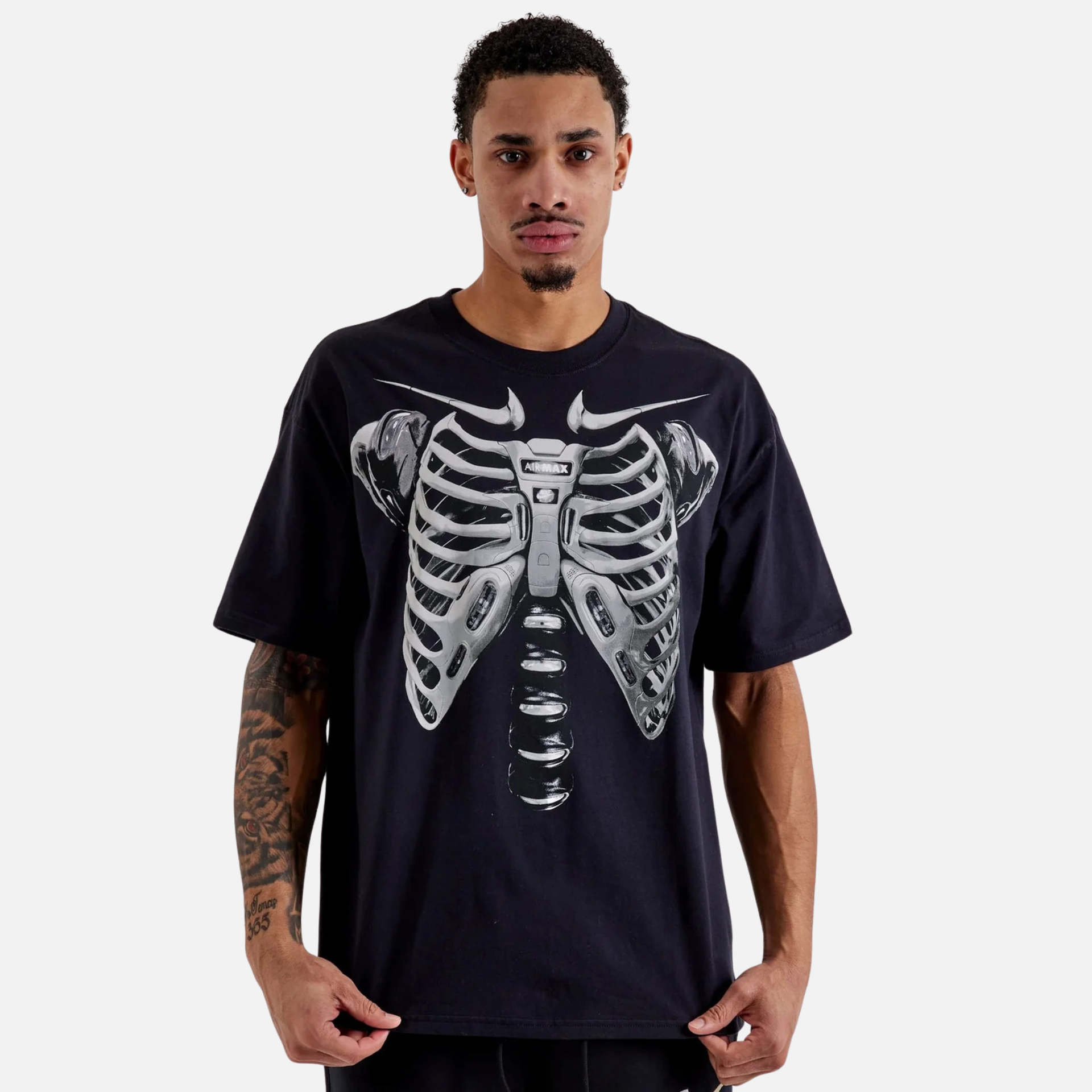Nike Sportswear Max90 Black Grey T-Shirt – Puffer Reds