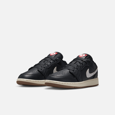 Air Jordan Big Kids' 1 Low SE Off Noir University Red (GS)