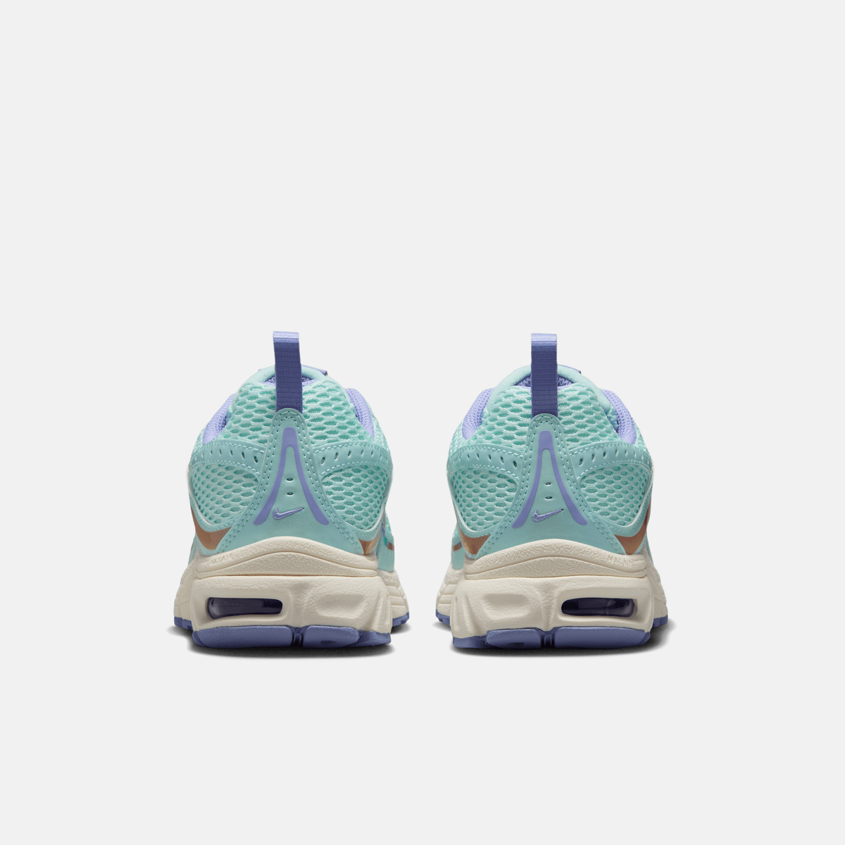 Nike Big Kids' Air Max Moto 2K Teal Tint (GS)