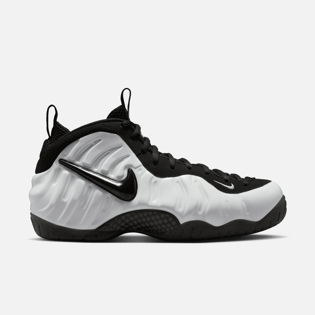 Nike Air Foamposite Pro 'Glow In The Dark'