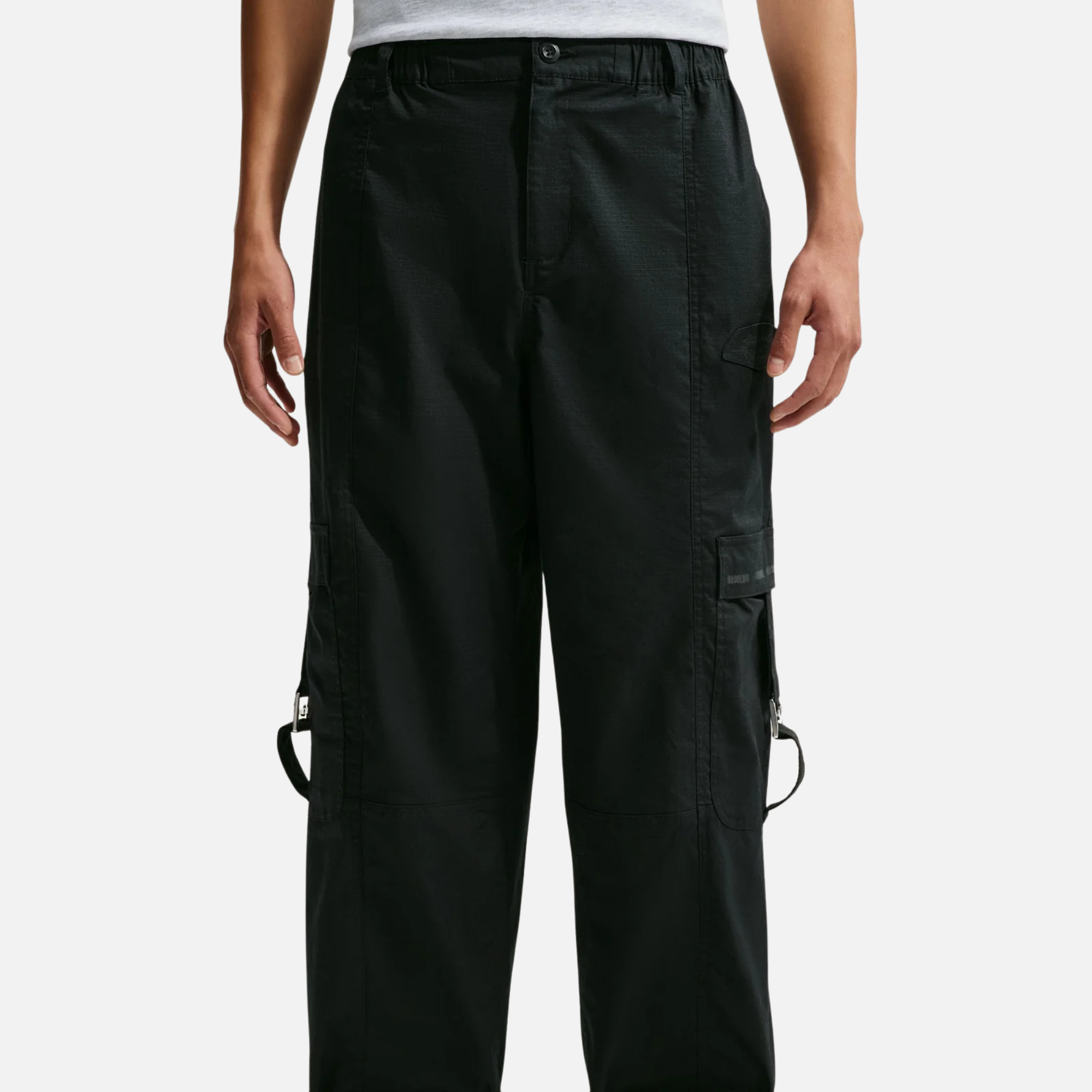 Nike Sportswear Woven Cargo Black Pants