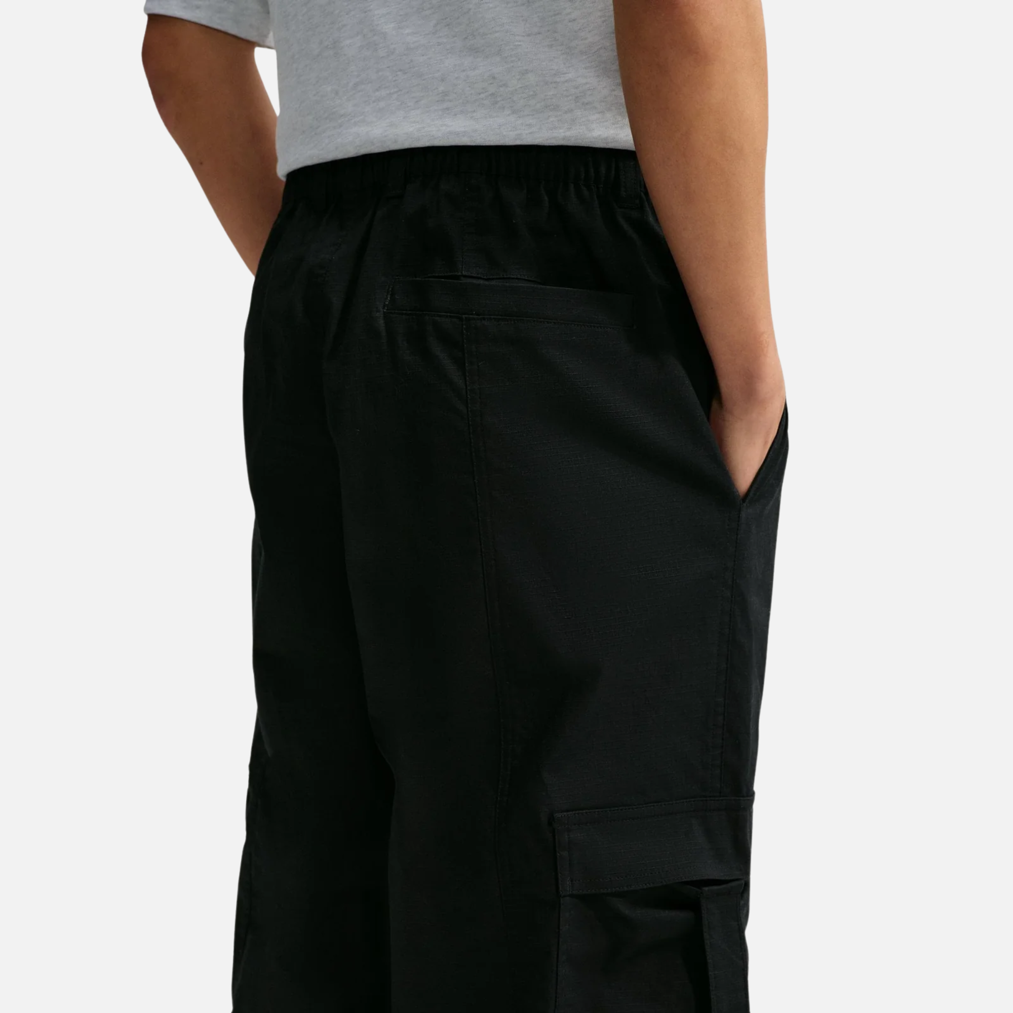 Nike Sportswear Woven Cargo Black Pants