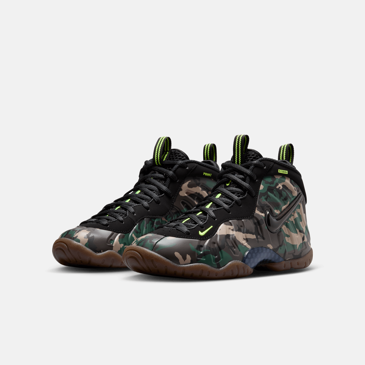 Nike Big Kids' Little Posite Pro Premium Camo (GS)