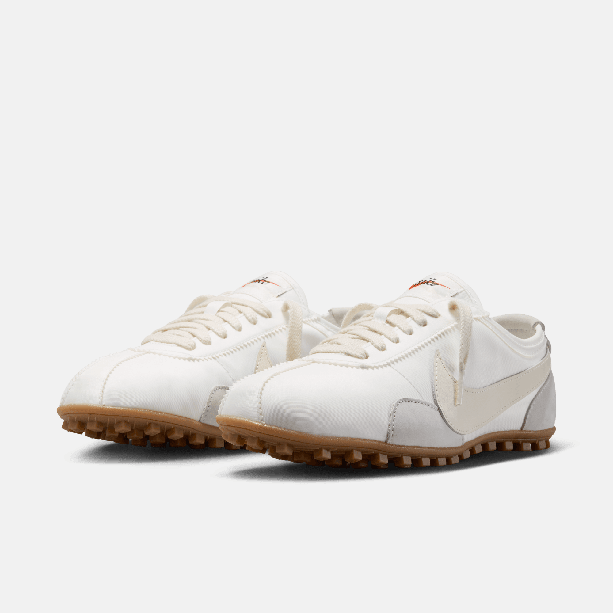 Nike Women's Moon Shoe OG Summit White Soft Pearl