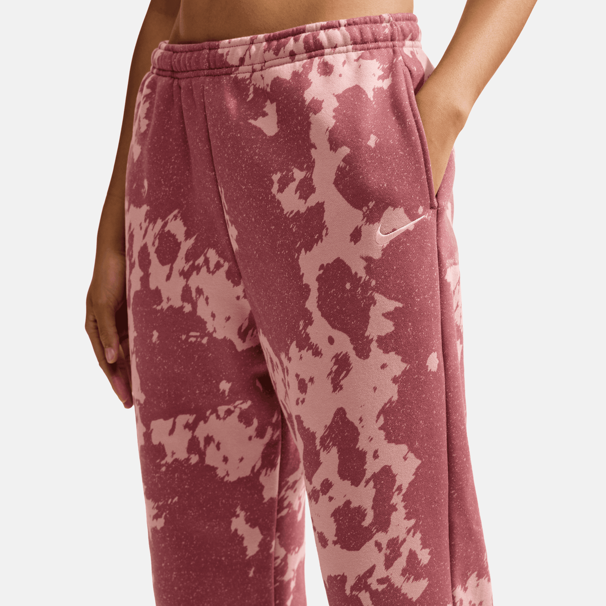 Nike Women's Studio Fleece Medium Weight Oversized High-Rise Cuffed Pink Pants