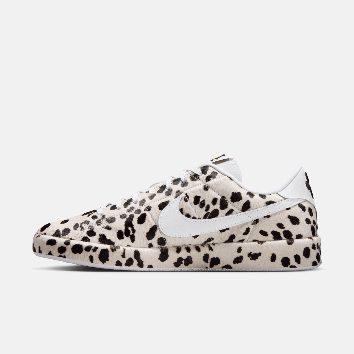 Nike Tennis Classic Chew Dog