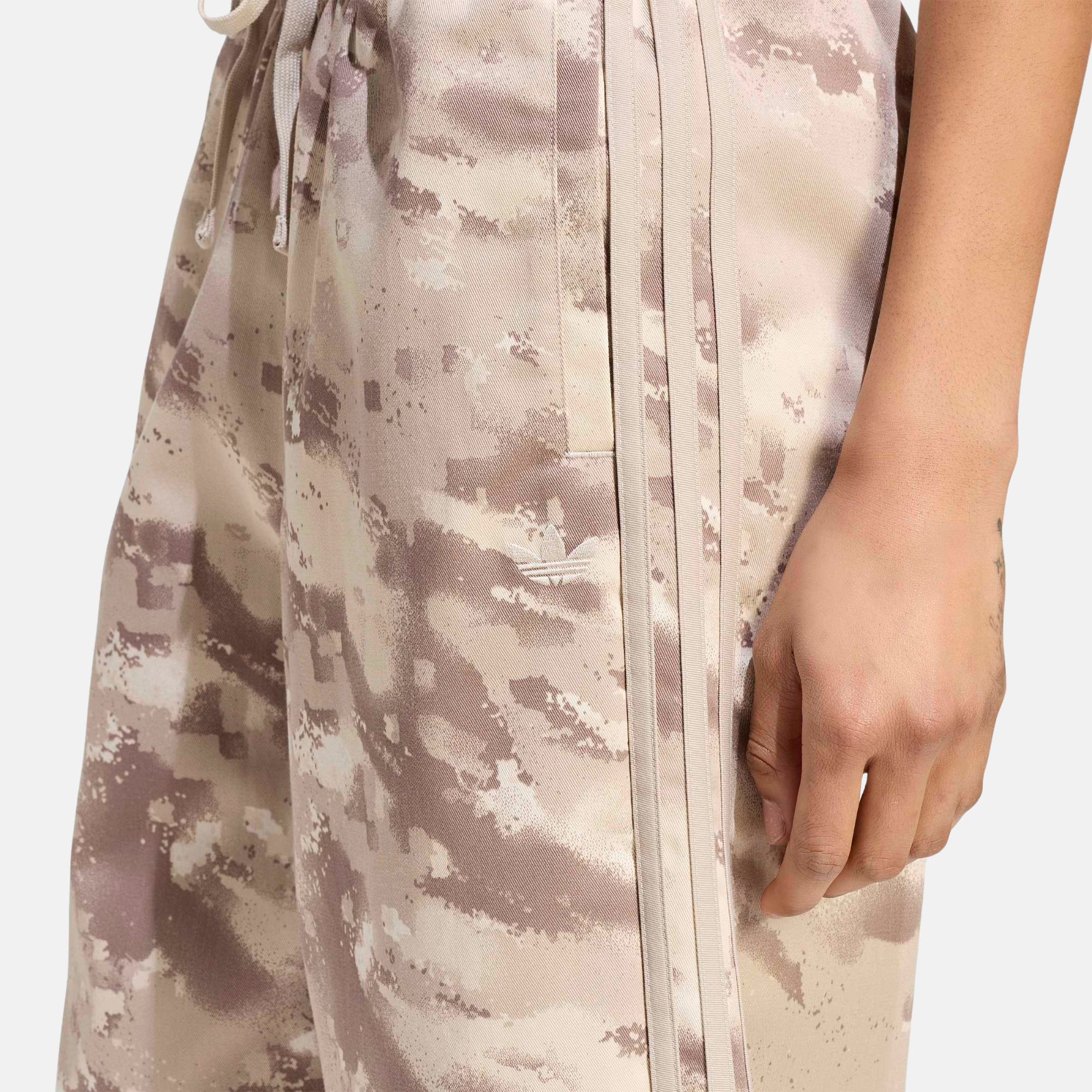 Adidas Women's Light Brown Camo Cargo Pants