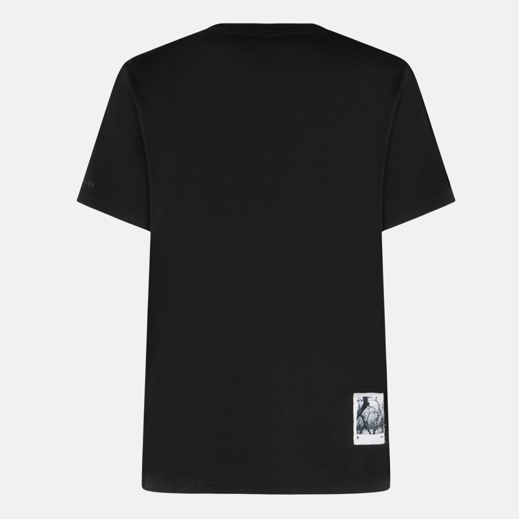 Moose Knuckles Black Igneous T-Shirt – Puffer Reds Moose Knuckles Black Igneous T-Shirt – Puffer Reds