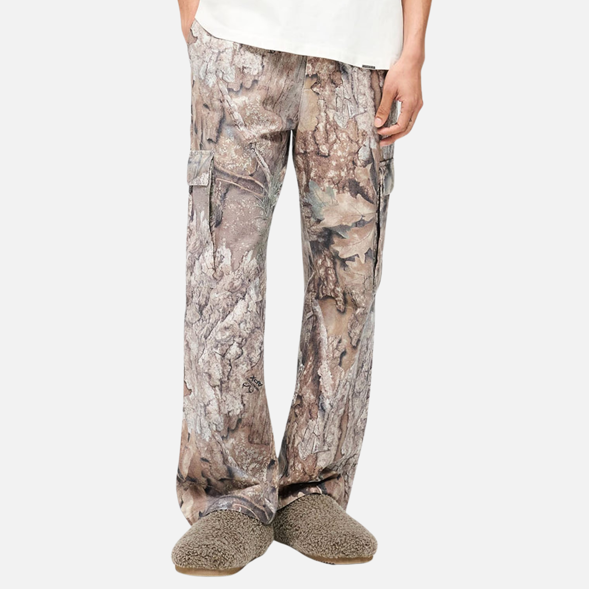 Represent Real Tree Camo Cargo Pants – Puffer Reds