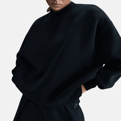 Nike Women's Sportswear Tech Fleece Oversized Black Crew-Neck Sweatshirt