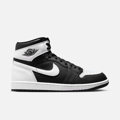 Air Jordan 1 Retro High OG Black White