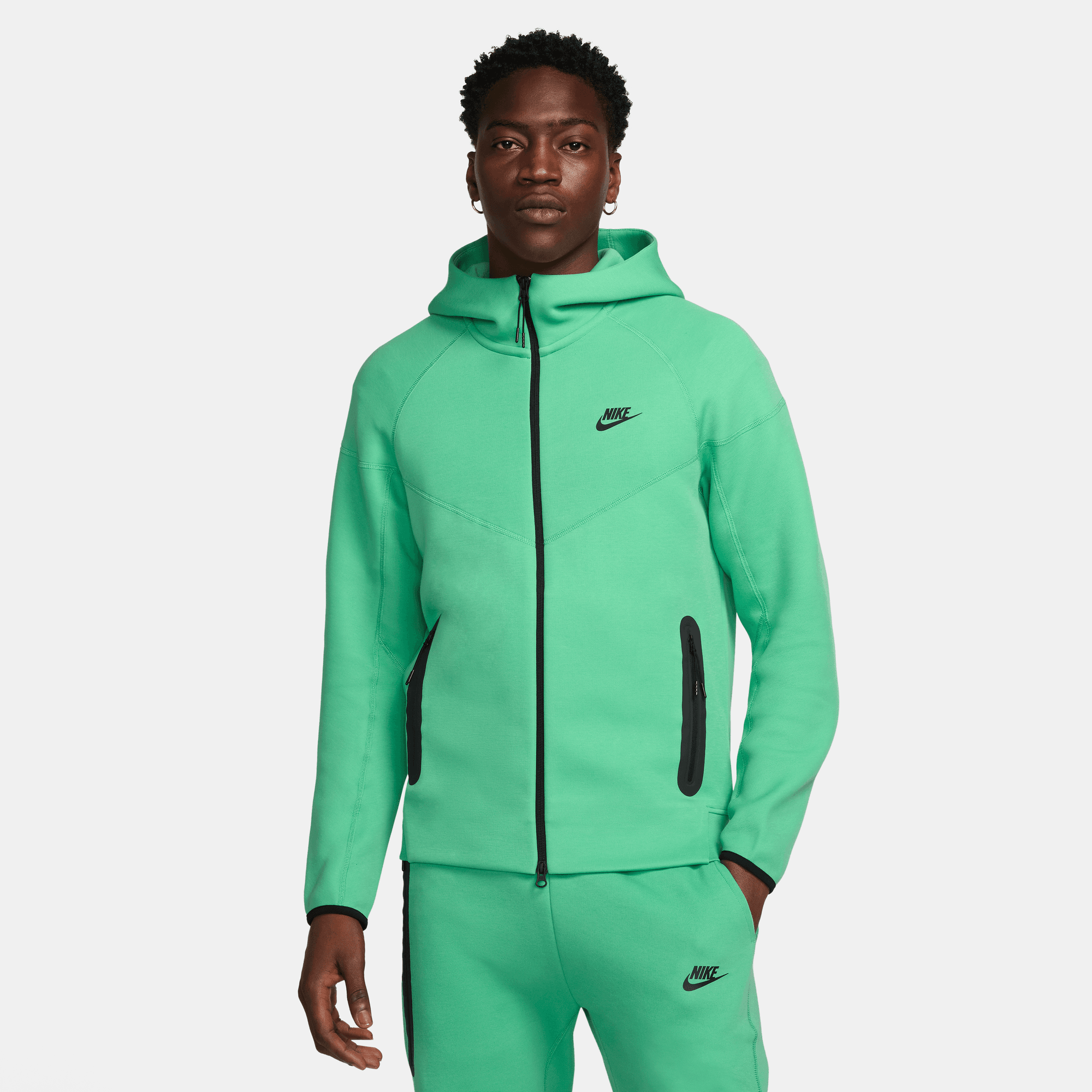 Nike Sportswear Tech Fleece Spring Green Windrunner